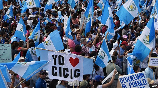 150824030314 guatemala protestas afp 624 display